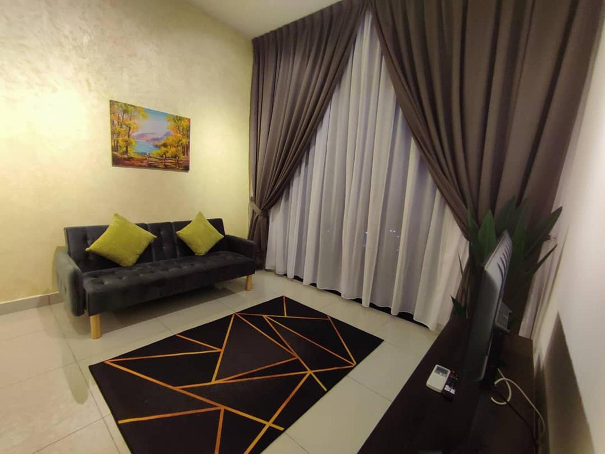 Twin Tower Johor Bahru By Glex Apartamento Exterior foto