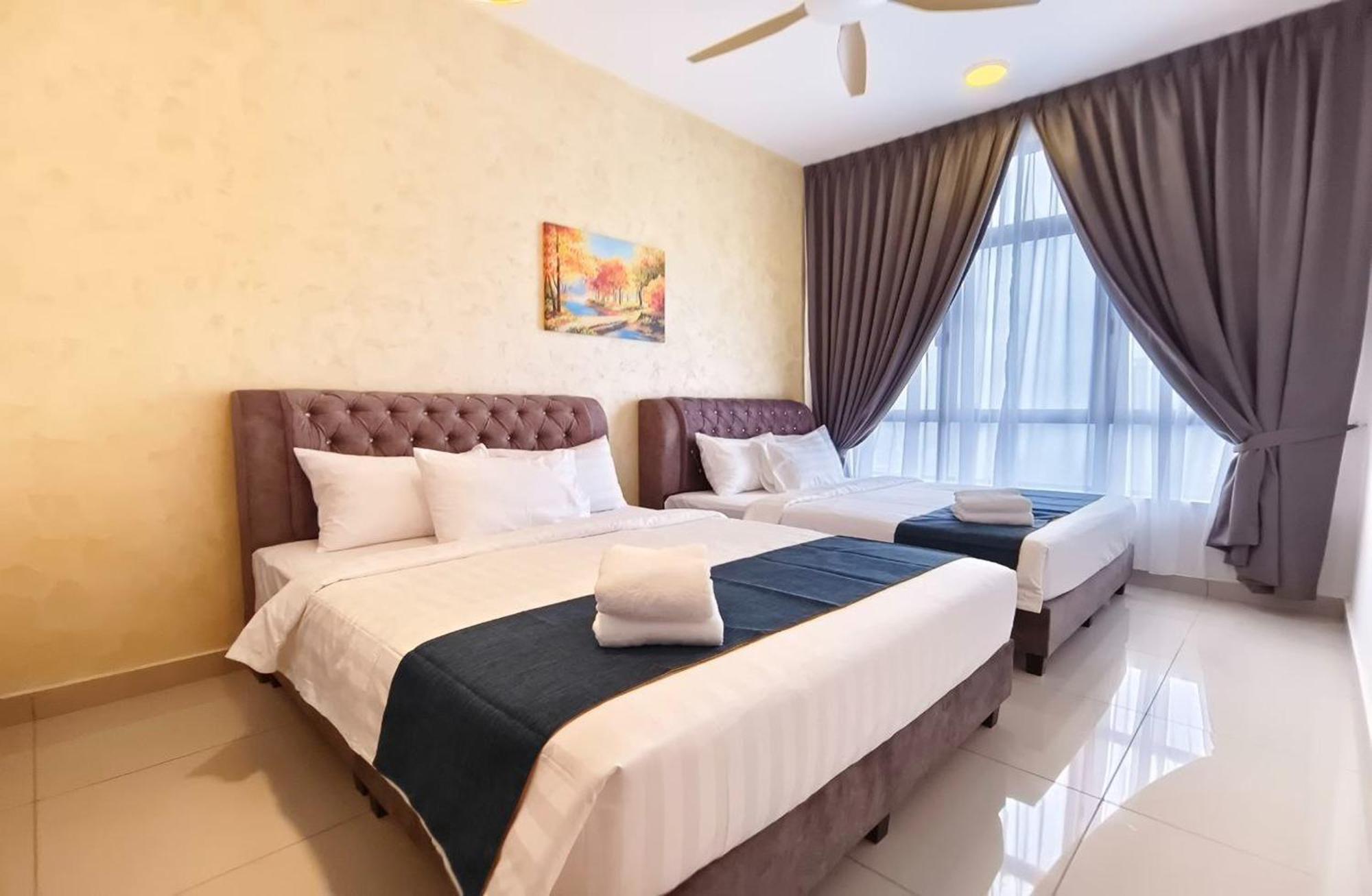 Twin Tower Johor Bahru By Glex Apartamento Exterior foto